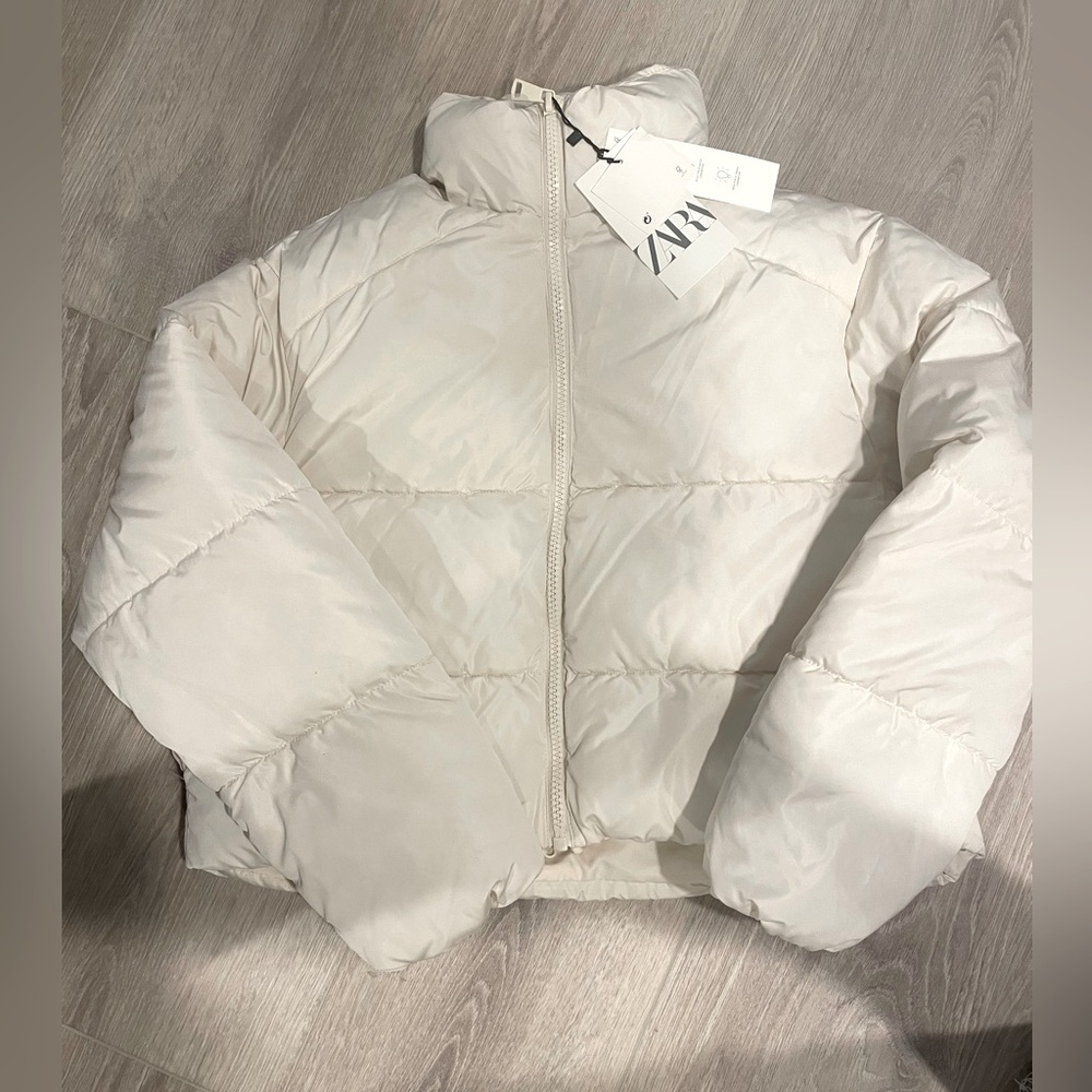 Brand new white puffer jacket